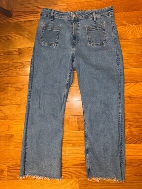 Mango Light Blue Denim Jeans with front pockets and raw hem straight leg sz 12